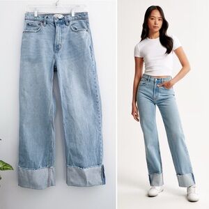 Abercrombie 90s Relaxed High Rise Jeans 28 Short
